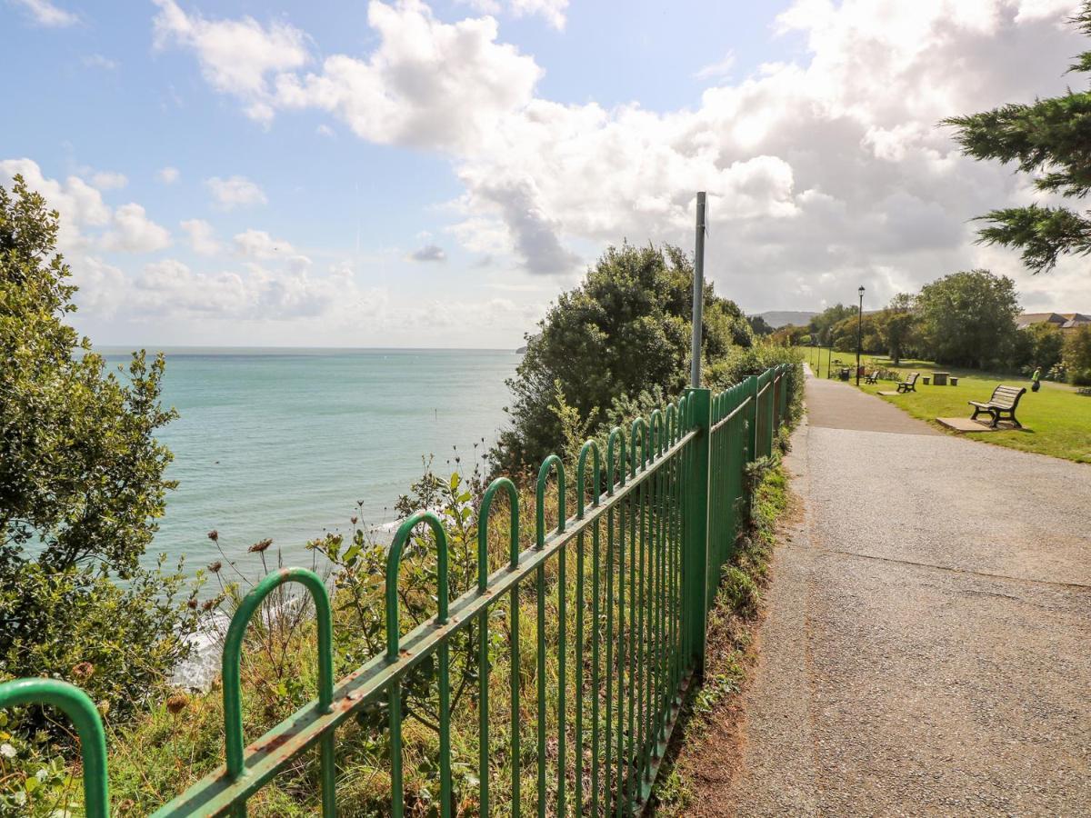White Haven Lägenhet Sandown Exteriör bild