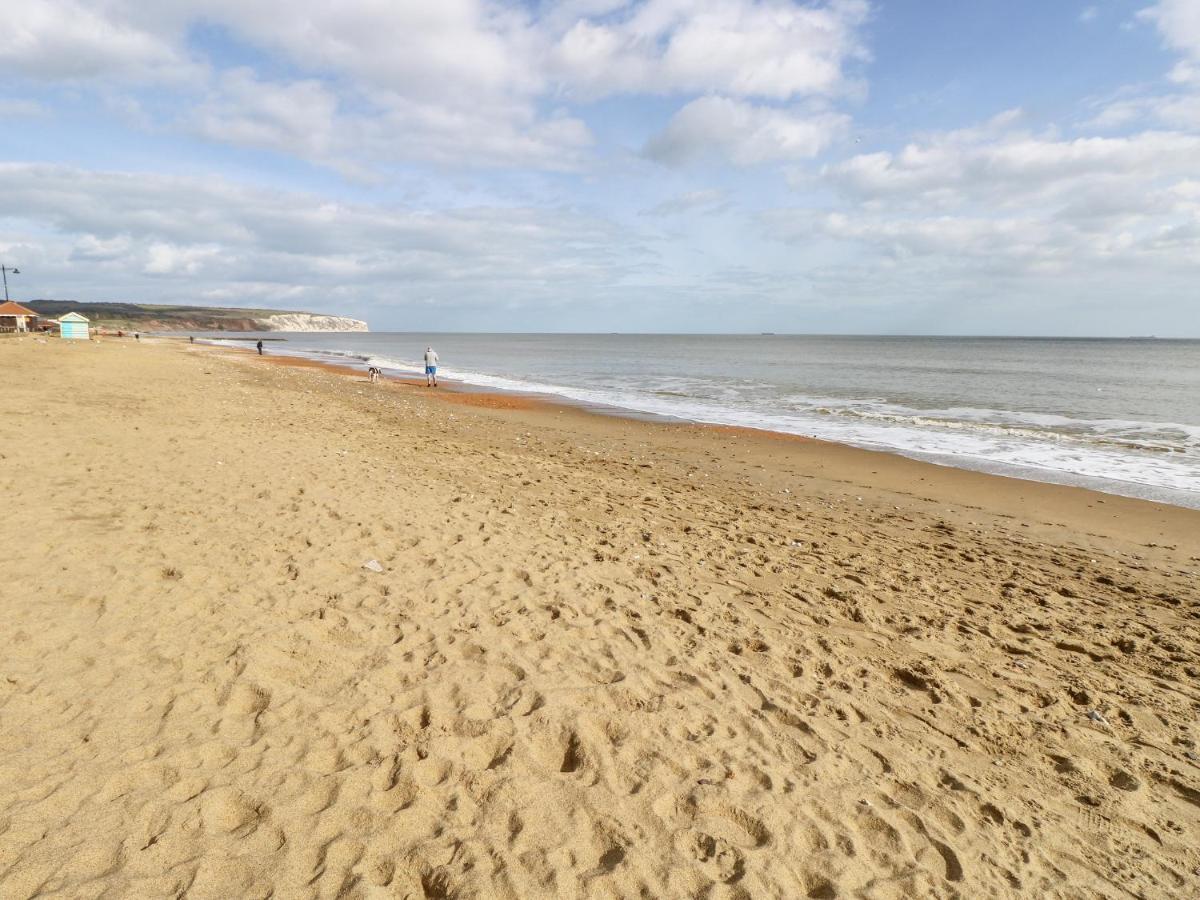 White Haven Lägenhet Sandown Exteriör bild